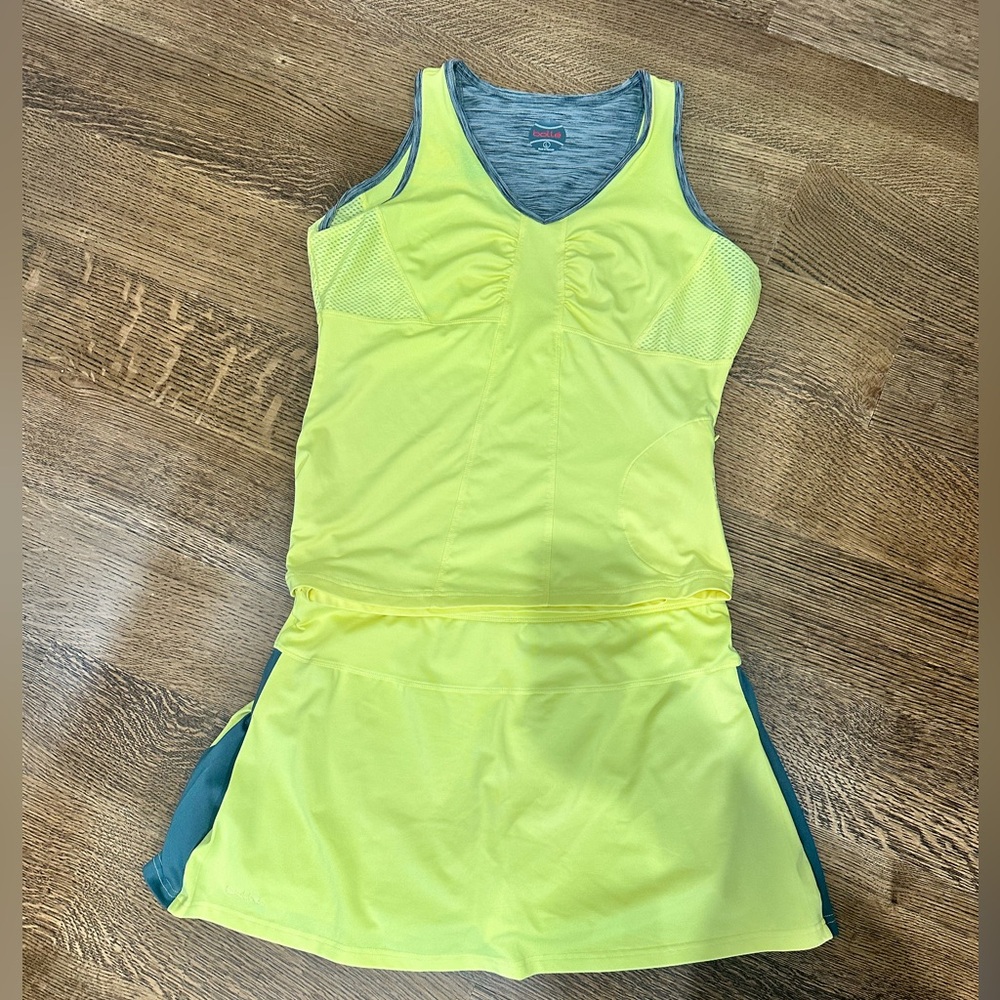 Ladies, BOLLE size large, two piece, Pickleball tennis, golf skirt and tank